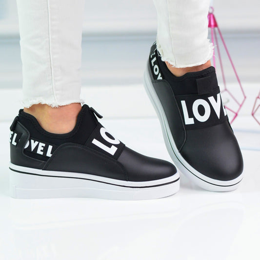 Sneakersi Dama Love Passion Negru Cu Platforma
