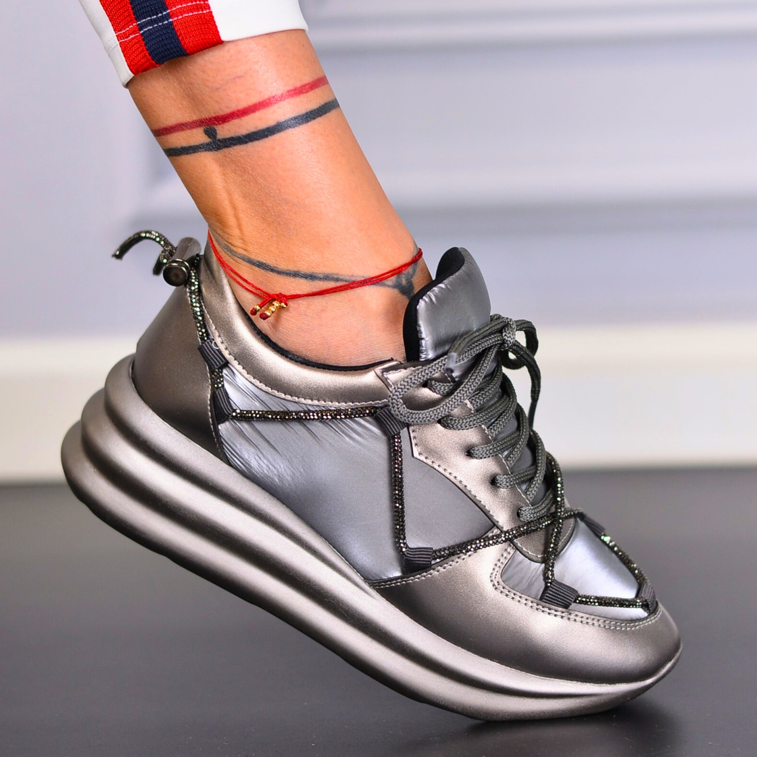 Pantofi Sport Dama Iza Argintiu Din Piele Eco Si Material Impermeabil