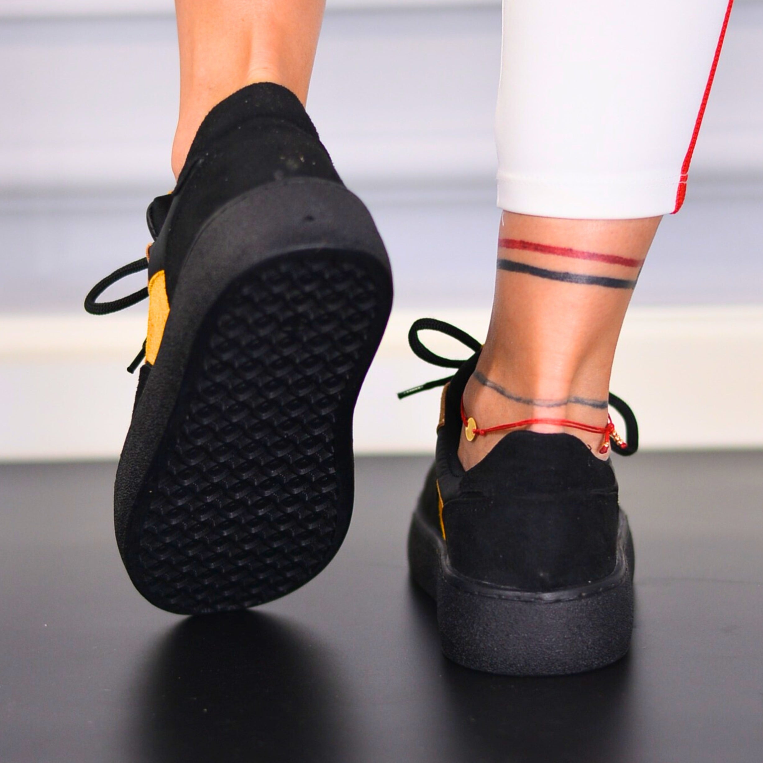 Sneakersi Amelia Negru Din Piele Ecologică Și Material Textil